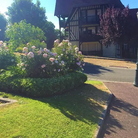 Domaine Prive, , Piscine, Jacuzzi, Joli Deauville